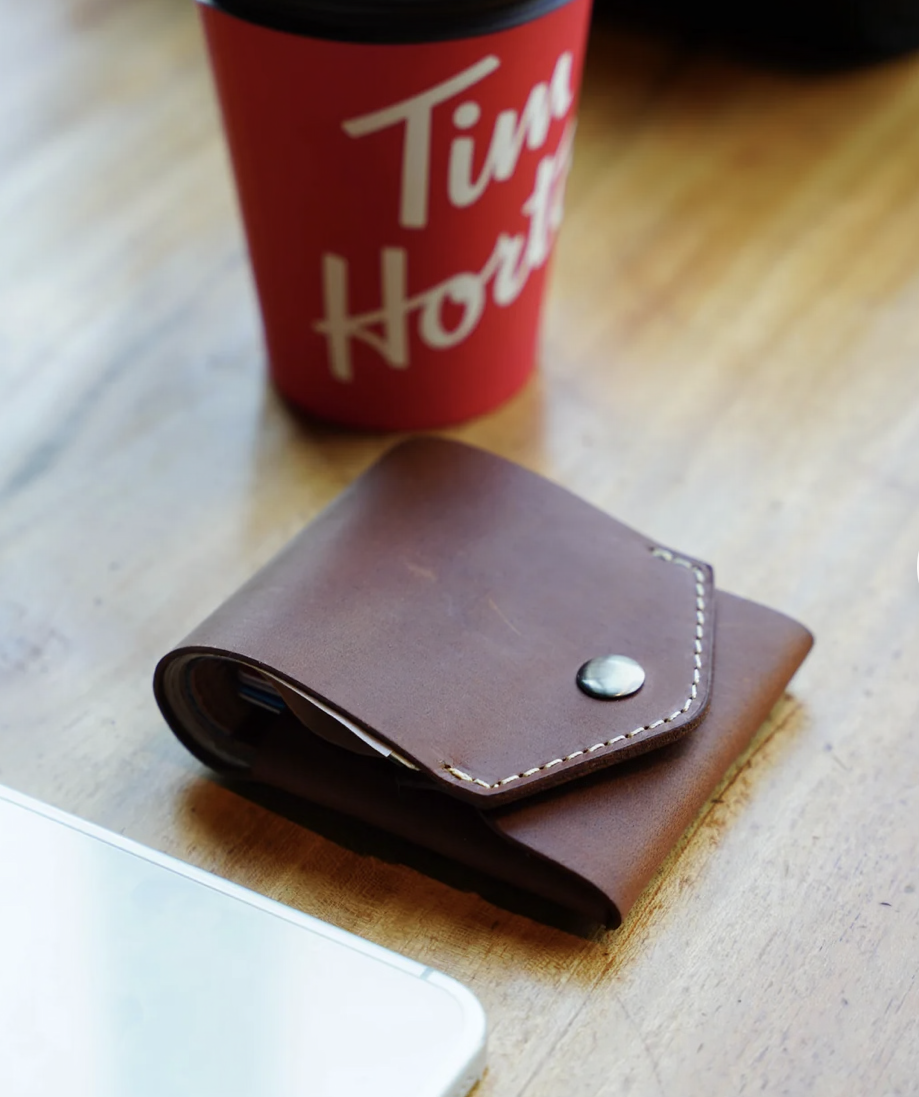 Minimalist Snap Wallet